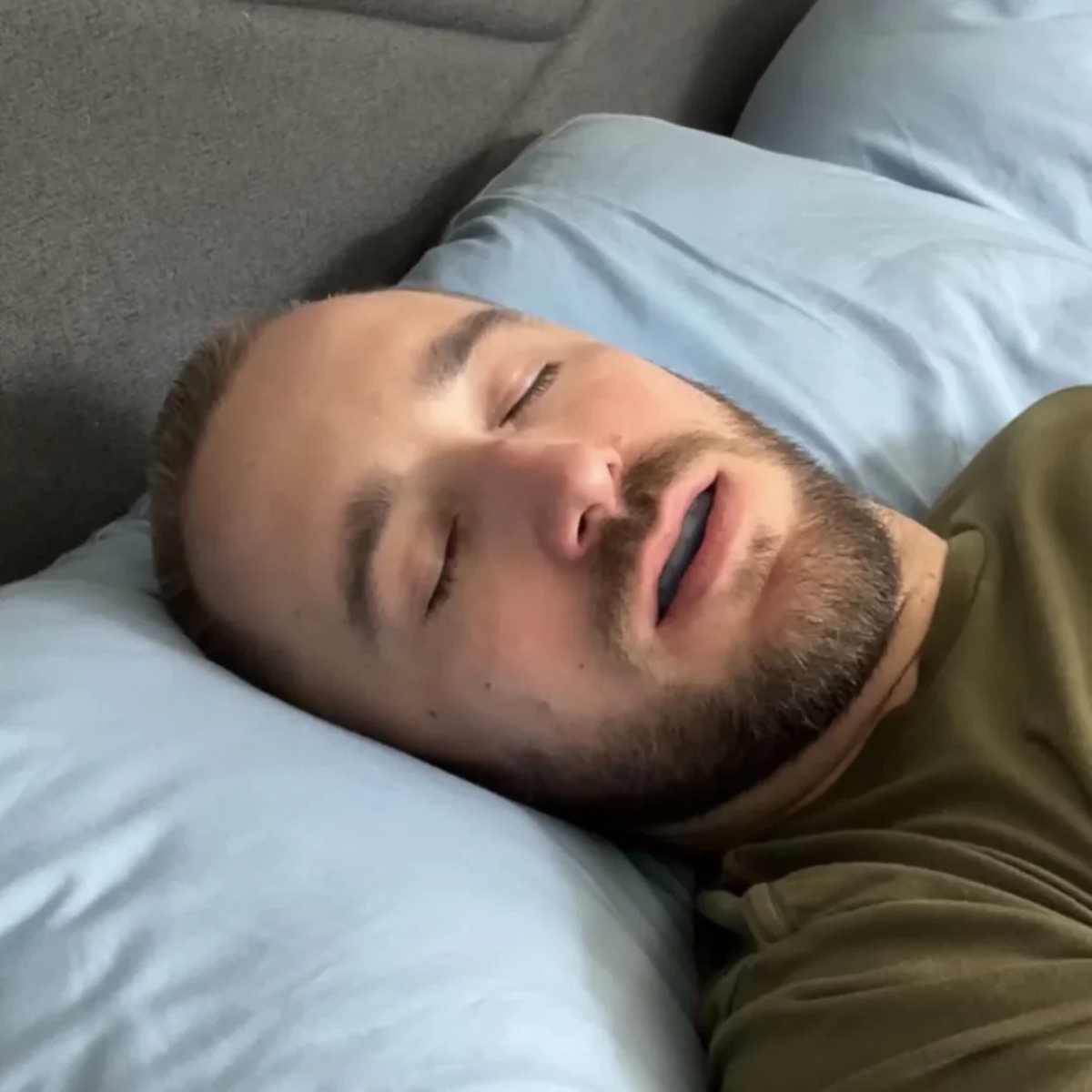 Calmora – Til dig, der vil sove, ikke snorke